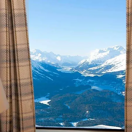 Hotel Romantik Muottas Muragl 3*